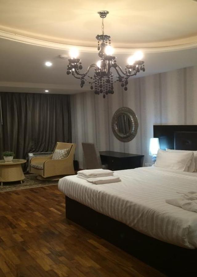 Aliayabiagba Tivoli Hotel Seafront Ikoyi מראה חיצוני תמונה