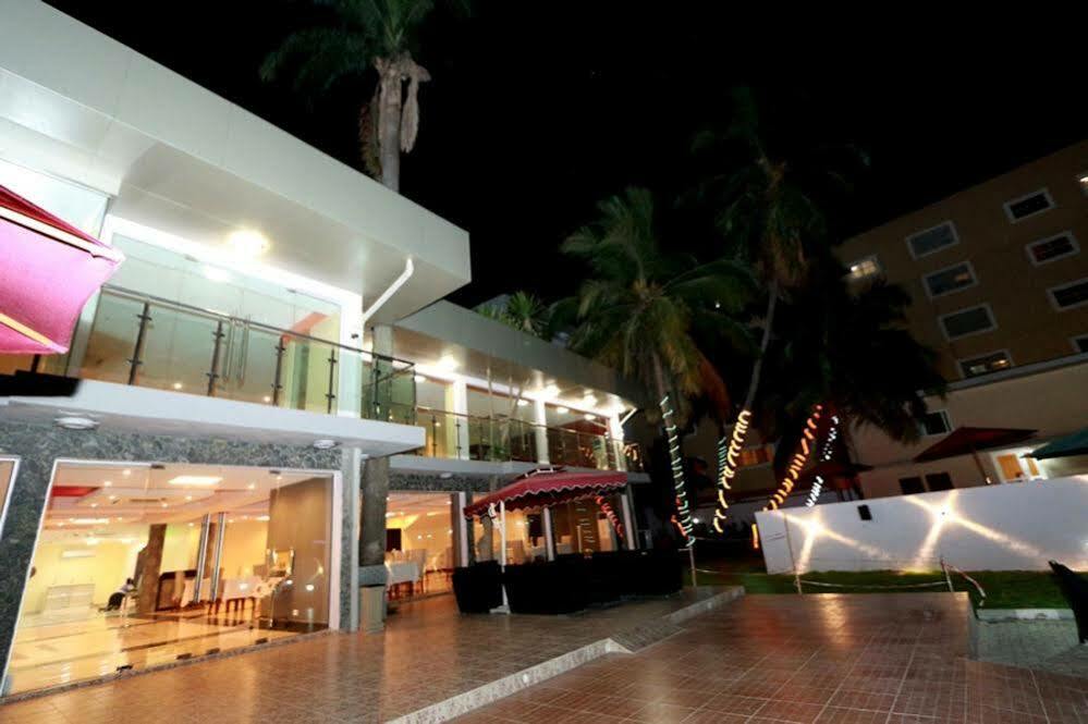 Aliayabiagba Tivoli Hotel Seafront Ikoyi מראה חיצוני תמונה