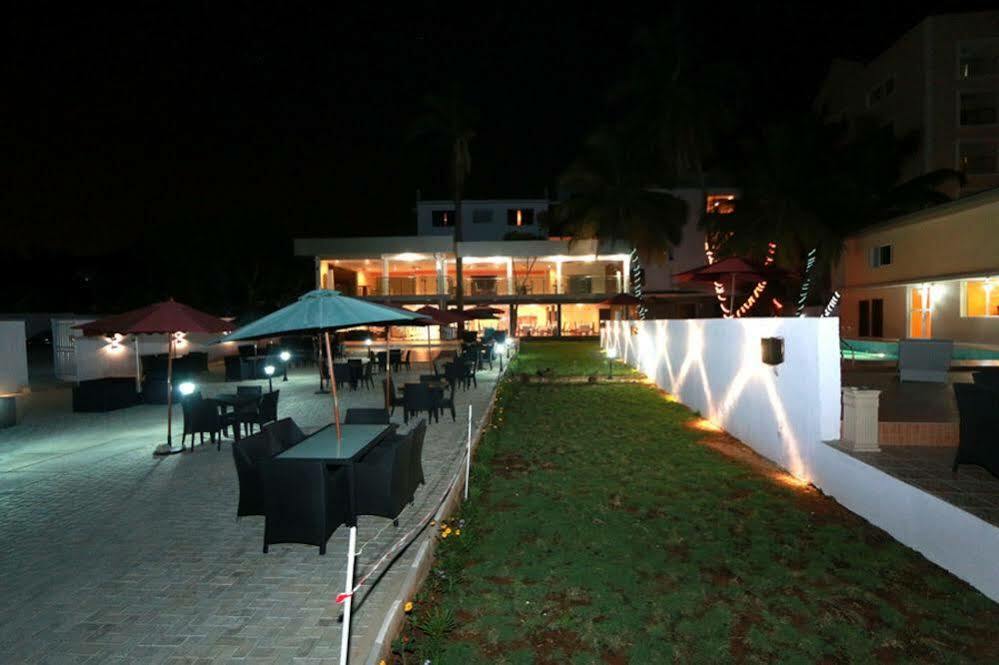 Aliayabiagba Tivoli Hotel Seafront Ikoyi מראה חיצוני תמונה